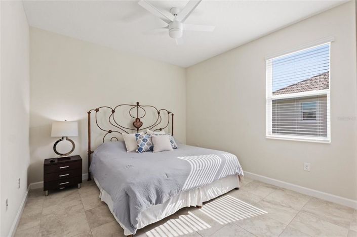 Image No.8-4 Bed House for sale