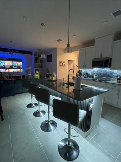 Image No.7-5 Bed House for sale