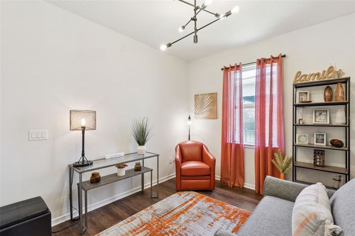 Image No.5-2 Bed House for sale