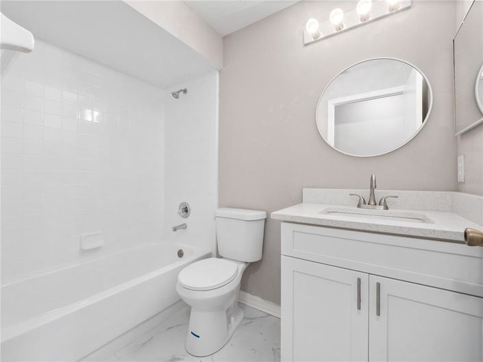 Image No.18-4 Bed House for sale