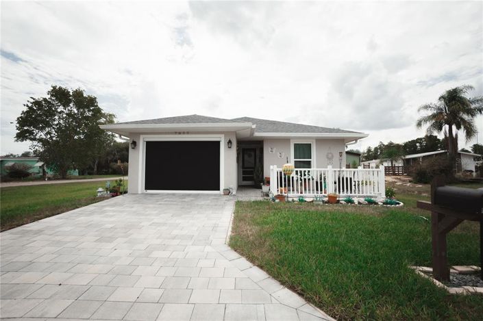 Image No.2-2 Bed House for sale