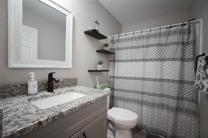Image No.32-2 Bed House for sale