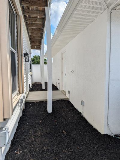 Image No.17-2 Bed House for sale