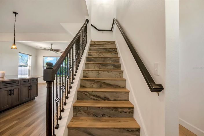 Image No.20-2 Bed House for sale