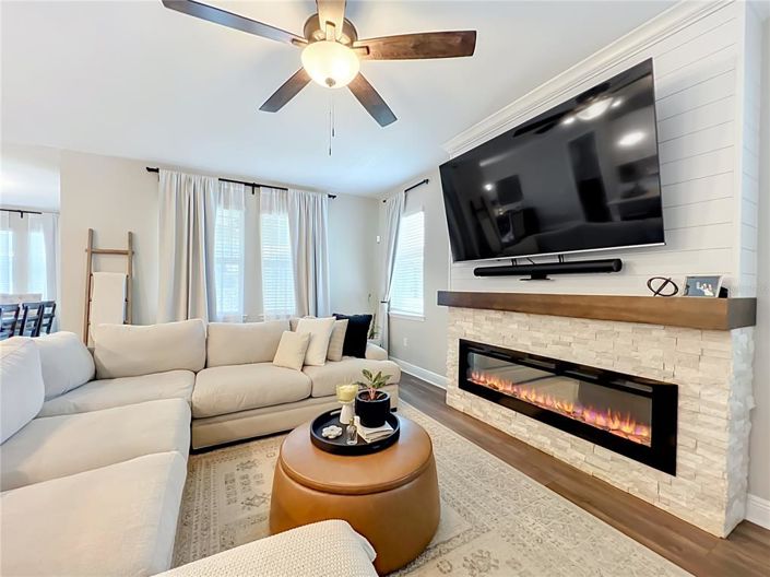 Image No.26-4 Bed House for sale