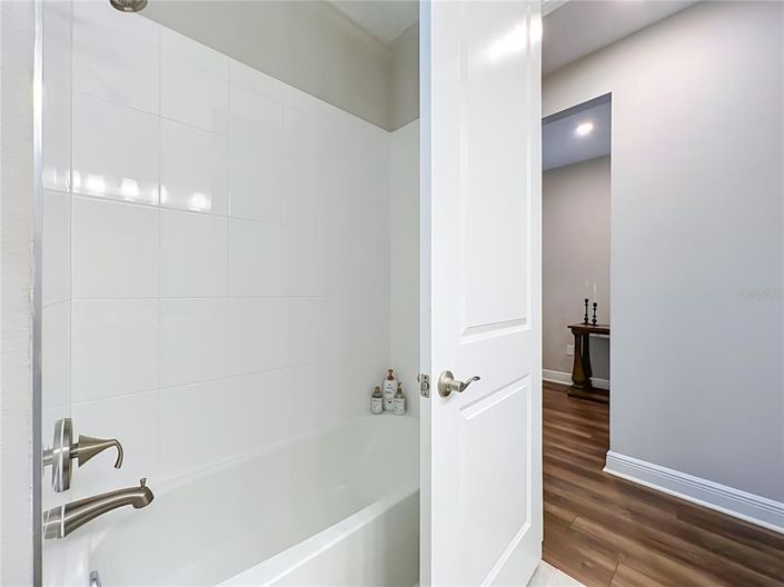 Image No.32-4 Bed House for sale