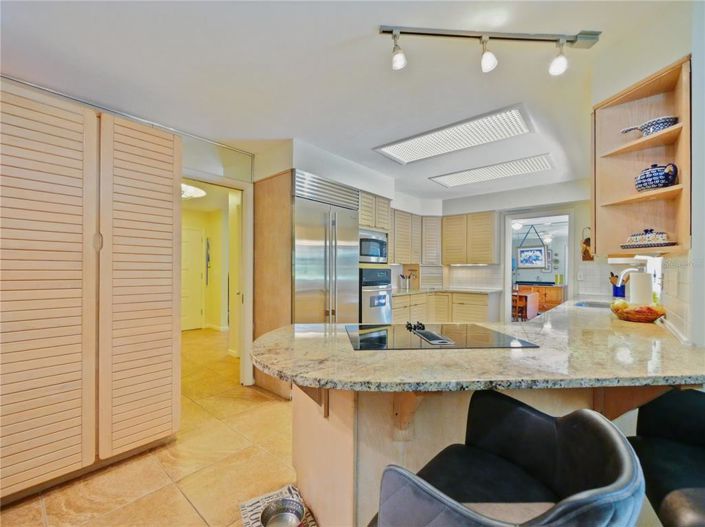 Image No.17-4 Bed House for sale