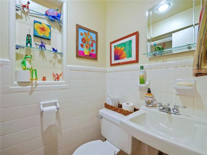 Image No.25-4 Bed House for sale