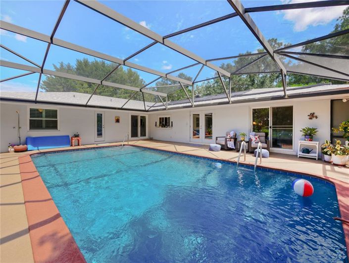 Image No.46-4 Bed House for sale