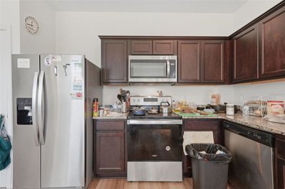fa005713-714