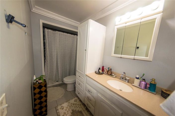 Image No.15-3 Bed House for sale