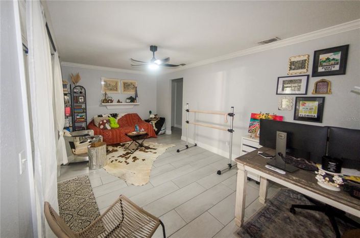 Image No.18-3 Bed House for sale