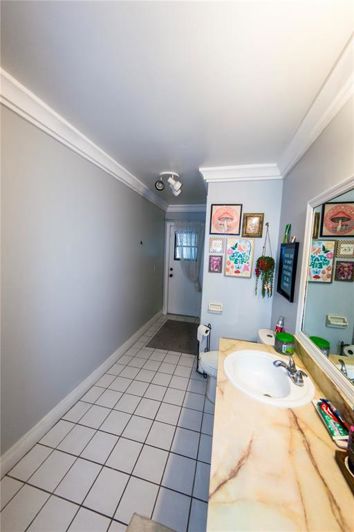 Image No.27-3 Bed House for sale