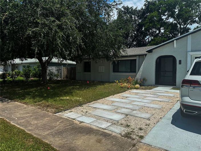 Image No.3-3 Bed House for sale