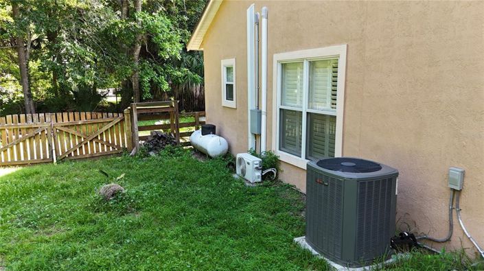 Image No.18-5 Bed House for sale