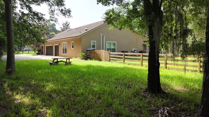Image No.3-5 Bed House for sale