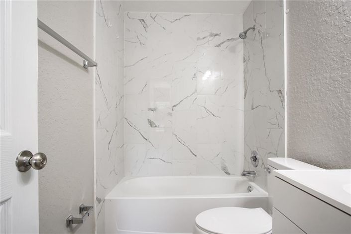 Image No.26-3 Bed House for sale