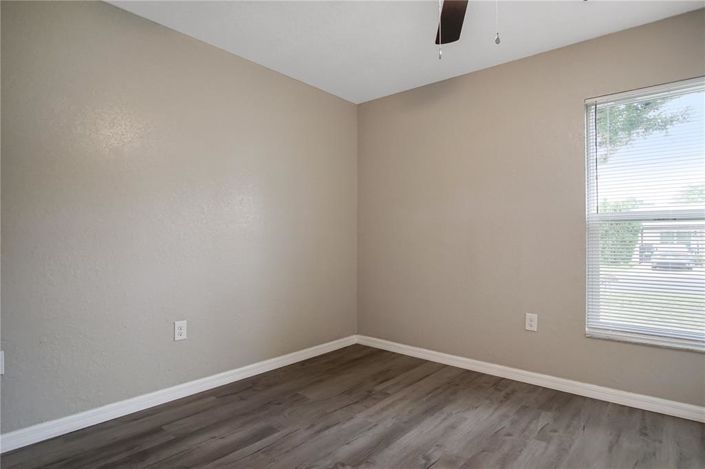 Image No.27-3 Bed House for sale