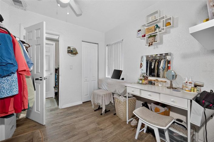 Image No.14-4 Bed House for sale