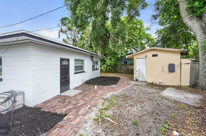 Image No.28-4 Bed House for sale