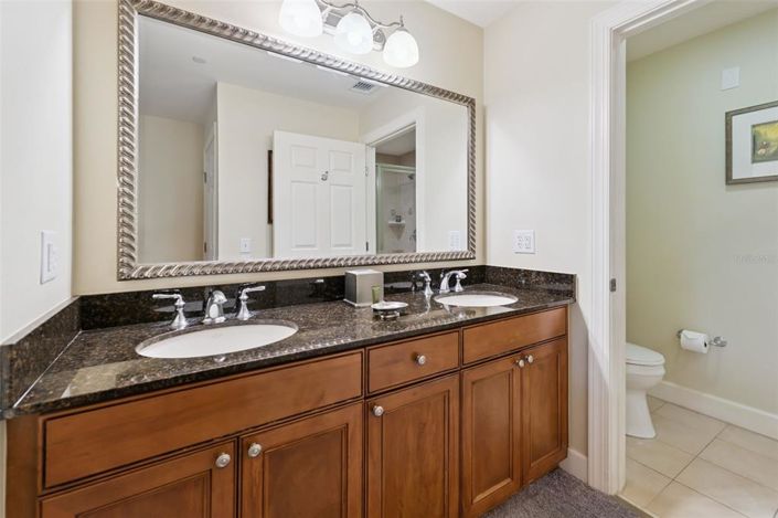Image No.19-3 Bed Apartment for sale
