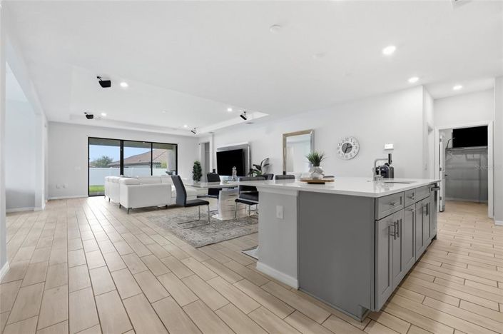 Image No.10-4 Bed House for sale