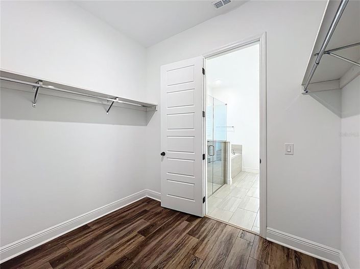 Image No.15-5 Bed House for sale