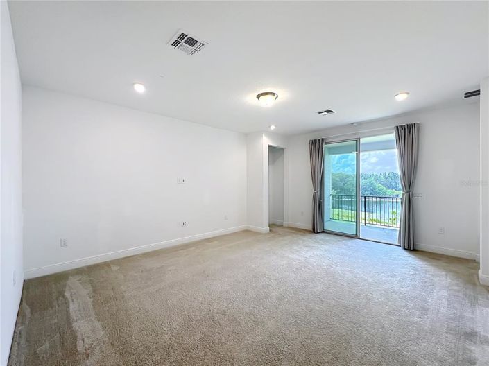 Image No.40-5 Bed House for sale