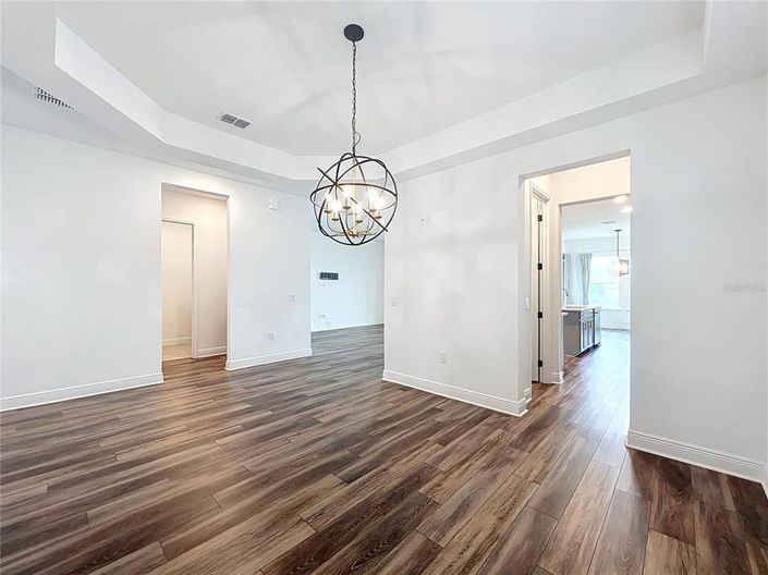 Image No.55-5 Bed House for sale