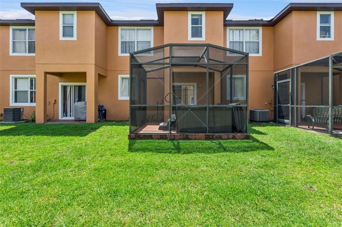 Image No.30-3 Bed Townhouse for sale