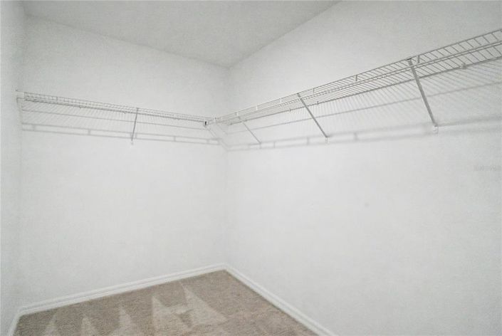 Image No.23-3 Bed Townhouse for sale