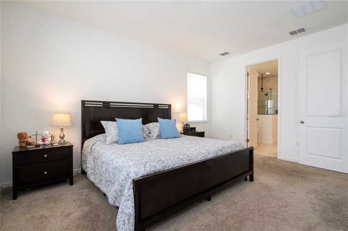 Image No.20-5 Bed House for sale