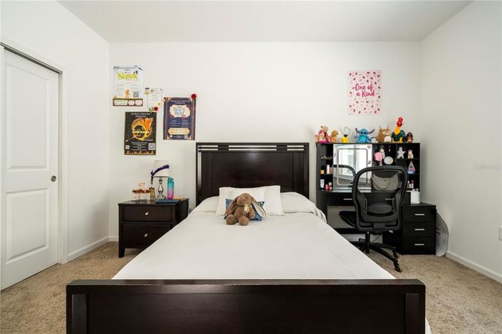 Image No.36-5 Bed House for sale