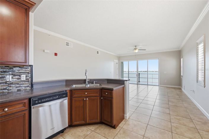 Image No.29-3 Bed Apartment for sale