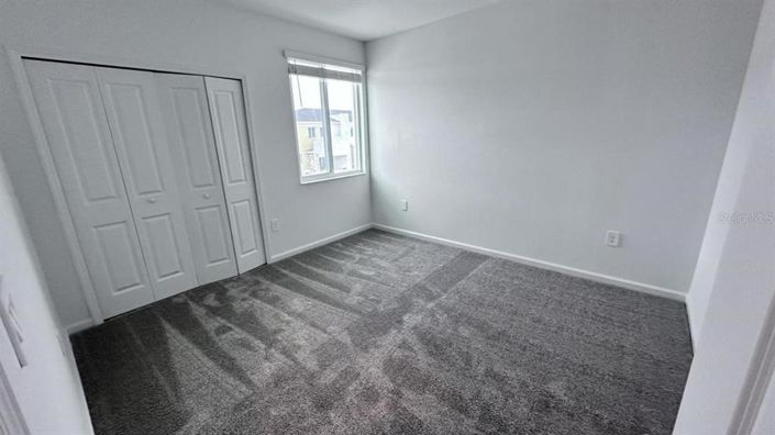 Image No.11-4 Bed Townhouse for sale