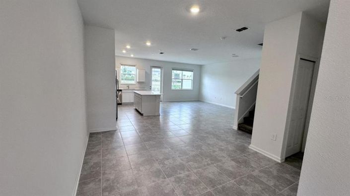 Image No.3-4 Bed Townhouse for sale