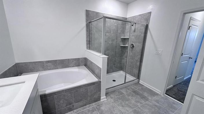 Image No.7-4 Bed Townhouse for sale