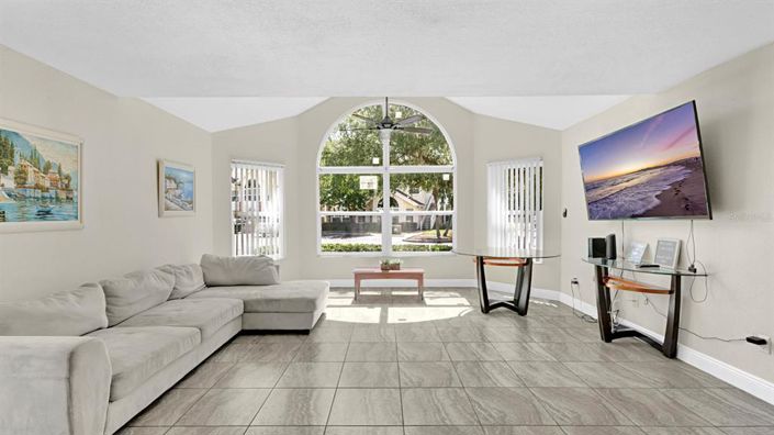 Image No.7-3 Bed Villa for sale