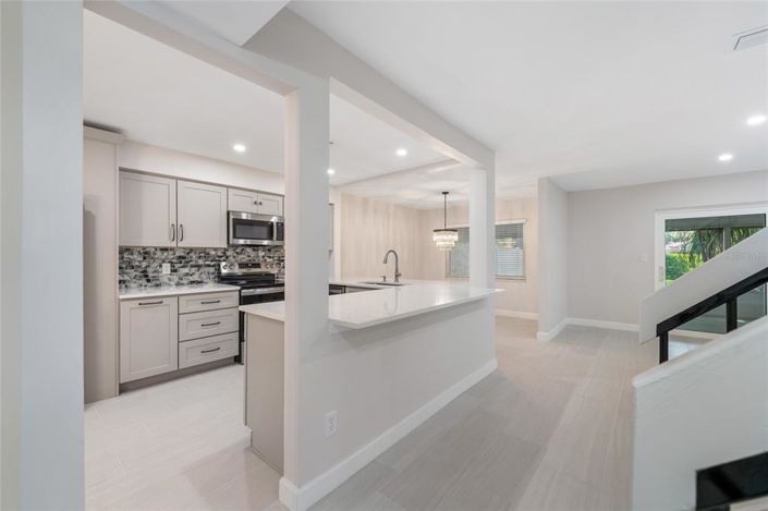 Image No.2-3 Bed Townhouse for sale