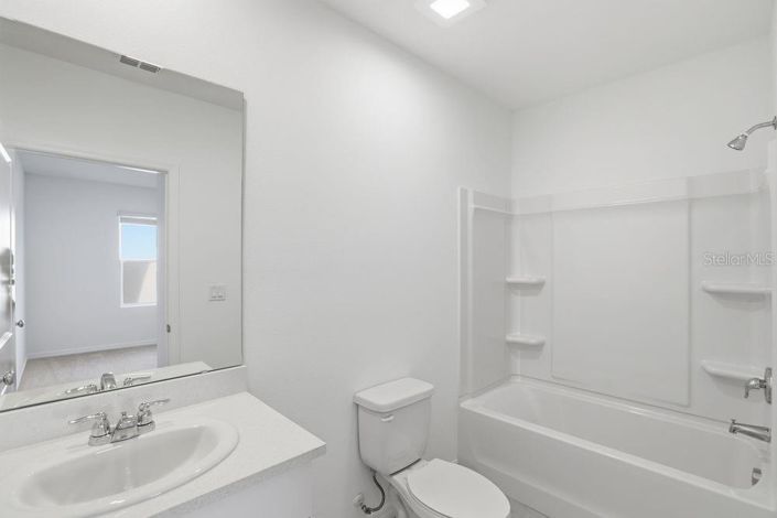 Image No.14-5 Bed House for sale