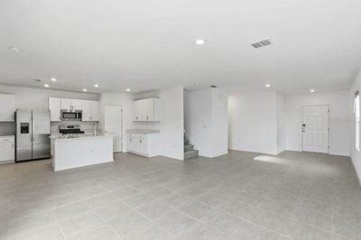 8d076785-368