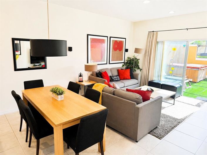 Image No.6-2 Bed Townhouse for sale