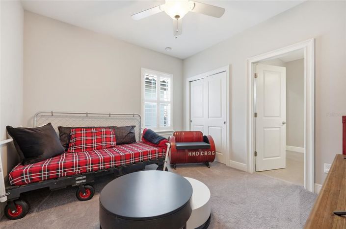 Image No.43-5 Bed House for sale