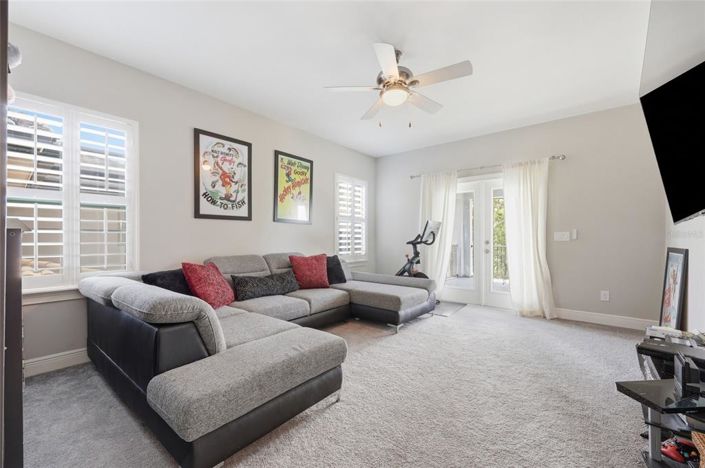 Image No.46-5 Bed House for sale