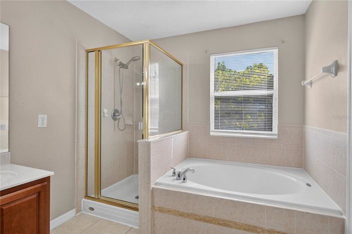 Image No.36-4 Bed House for sale