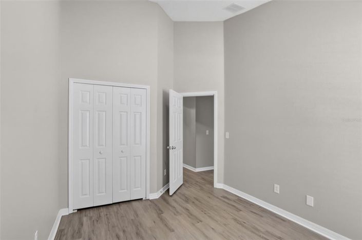 Image No.19-5 Bed House for sale