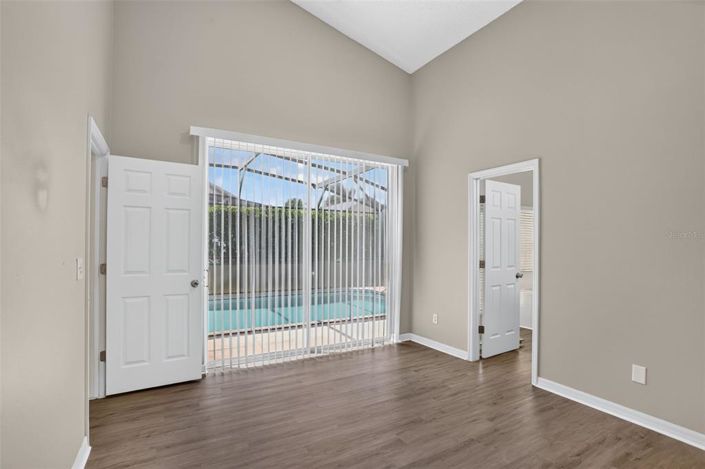 Image No.30-5 Bed House for sale