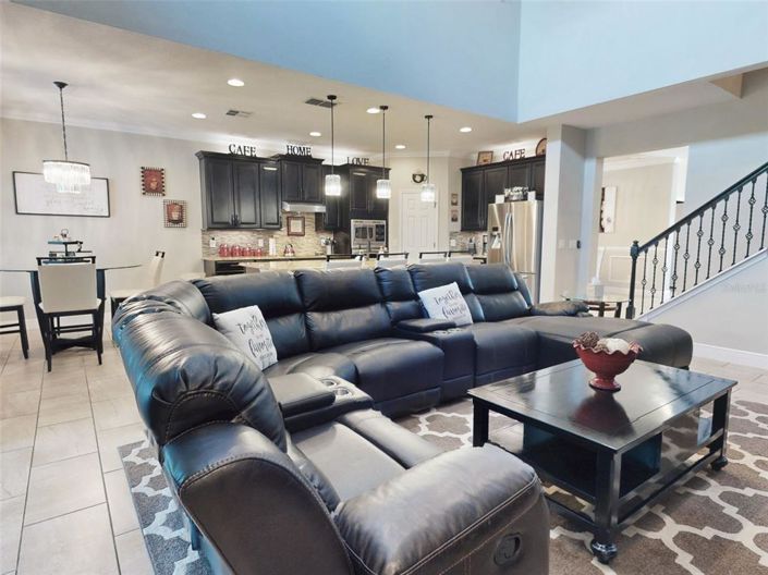 Image No.31-5 Bed House for sale