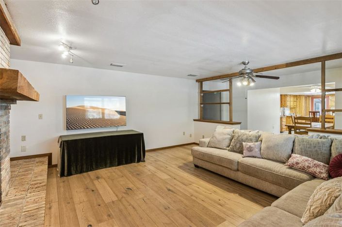 Image No.12-3 Bed House for sale