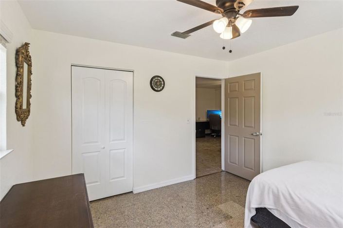 Image No.24-3 Bed House for sale